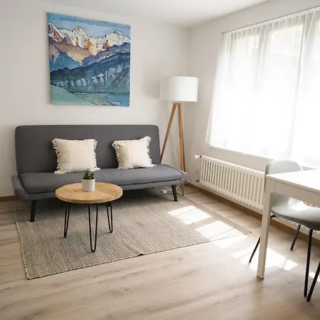 Bijou With Ambiance Near Lägenhet Faulensee